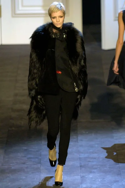 Look 43